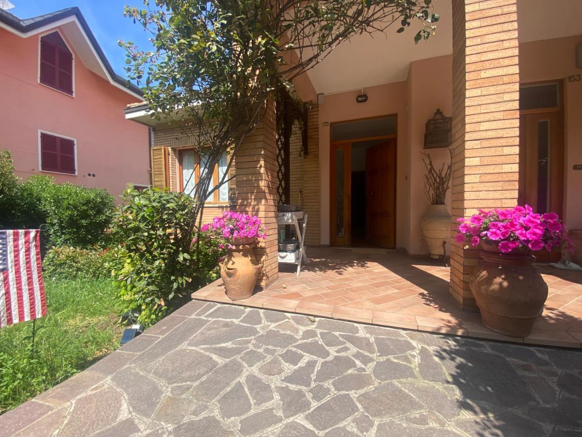 Apartamento Casa San Bartolo - Pesaro Baia Flaminia Exterior foto